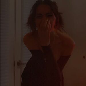 Meet your Posher, Chloe